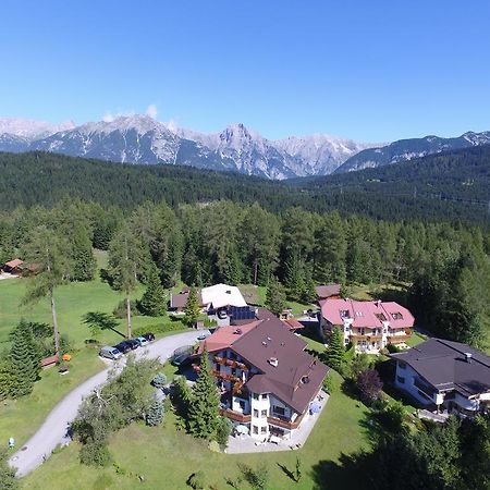 Landhaus Charlotte Am Geigenbuehel -Apartments Seefeld in Tirol Ngoại thất bức ảnh
