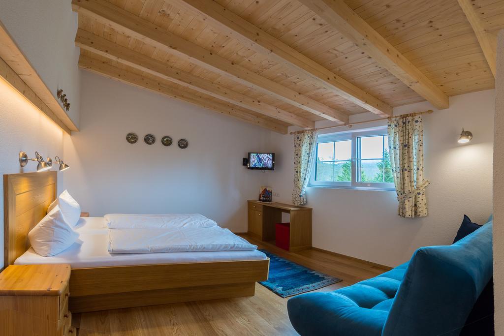 Landhaus Charlotte Am Geigenbuehel -Apartments Seefeld in Tirol Ngoại thất bức ảnh