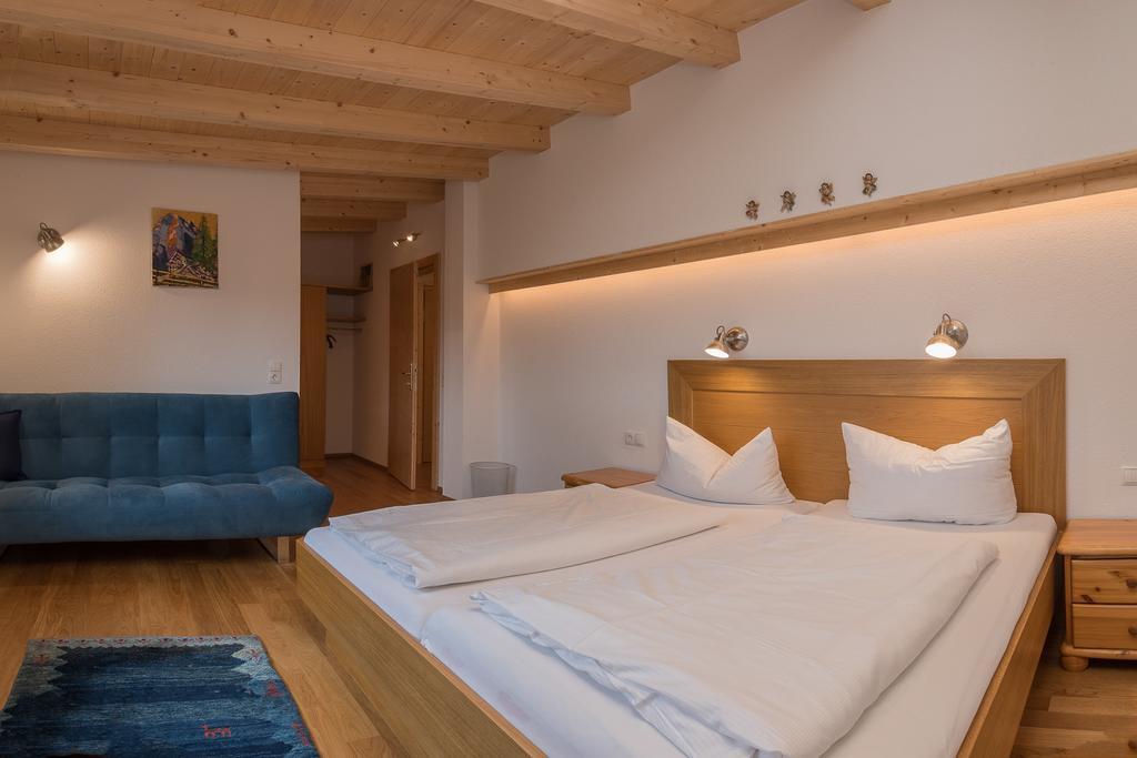 Landhaus Charlotte Am Geigenbuehel -Apartments Seefeld in Tirol Ngoại thất bức ảnh