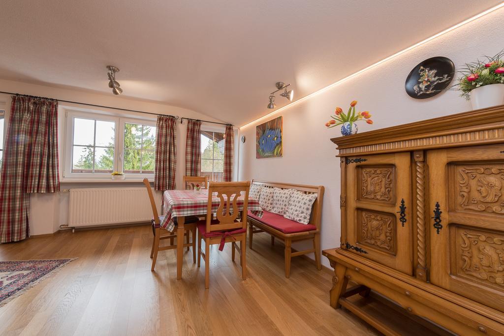Landhaus Charlotte Am Geigenbuehel -Apartments Seefeld in Tirol Ngoại thất bức ảnh