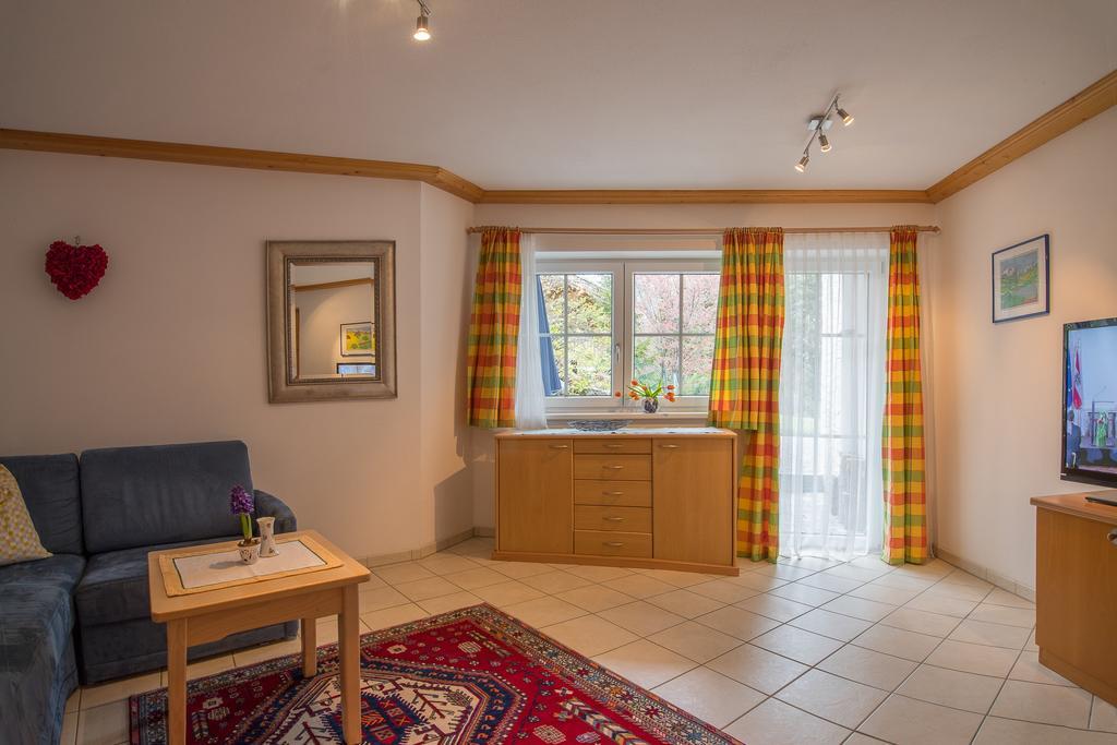Landhaus Charlotte Am Geigenbuehel -Apartments Seefeld in Tirol Ngoại thất bức ảnh