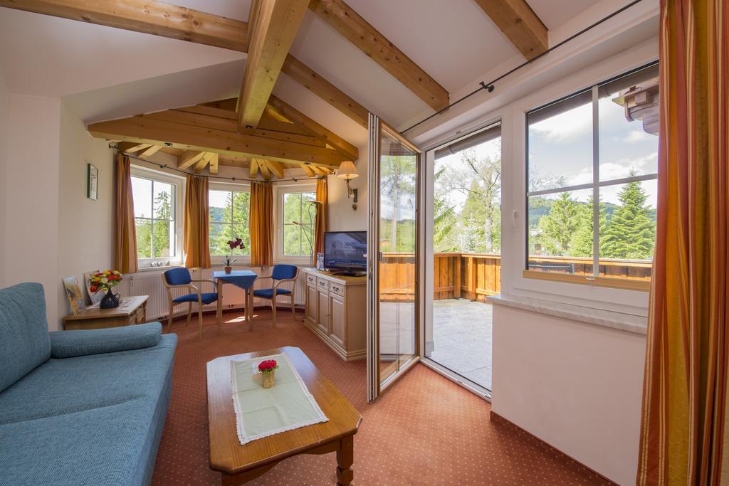 Landhaus Charlotte Am Geigenbuehel -Apartments Seefeld in Tirol Ngoại thất bức ảnh
