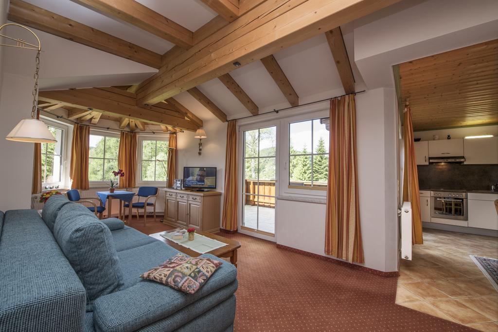 Landhaus Charlotte Am Geigenbuehel -Apartments Seefeld in Tirol Ngoại thất bức ảnh