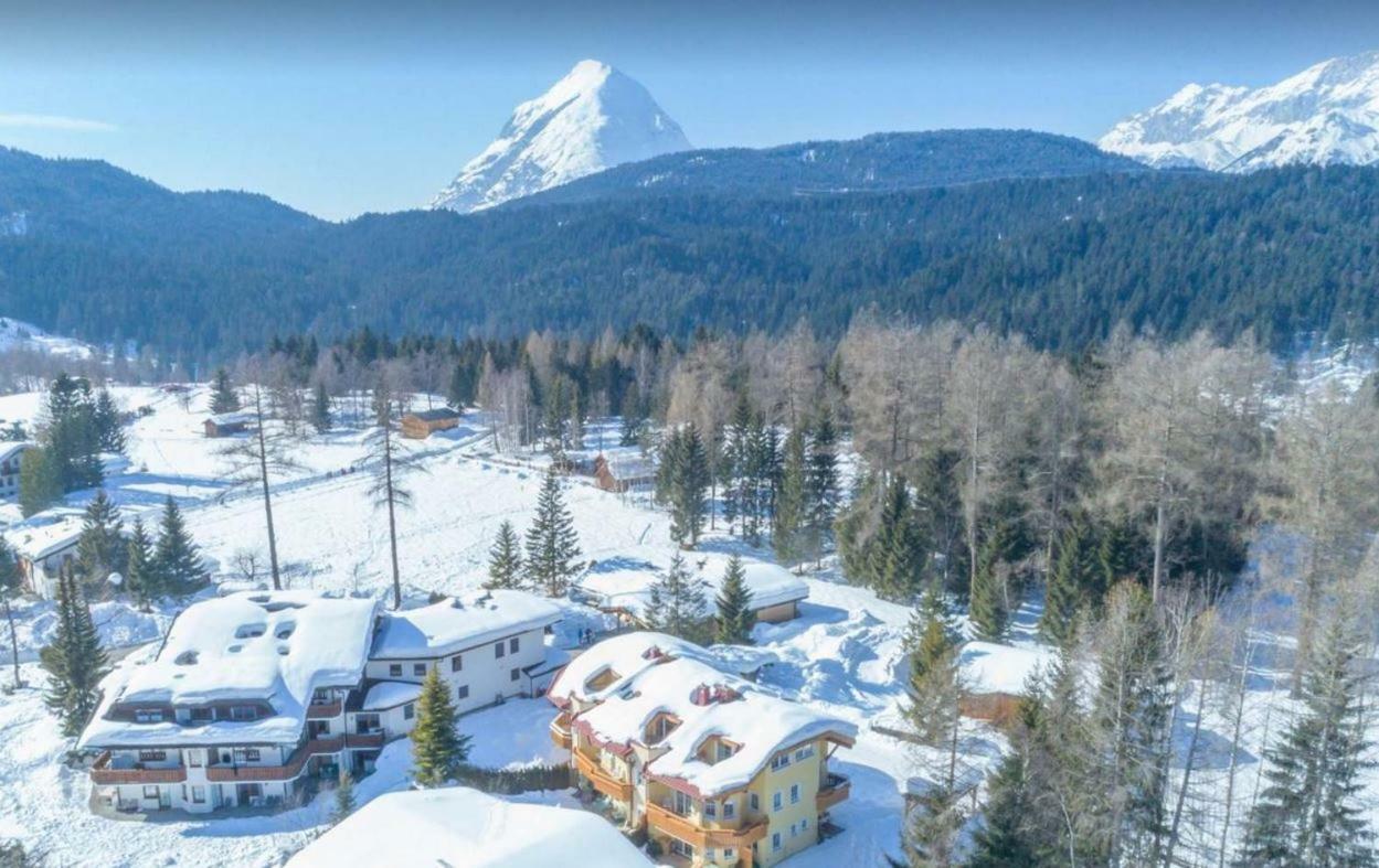 Landhaus Charlotte Am Geigenbuehel -Apartments Seefeld in Tirol Ngoại thất bức ảnh